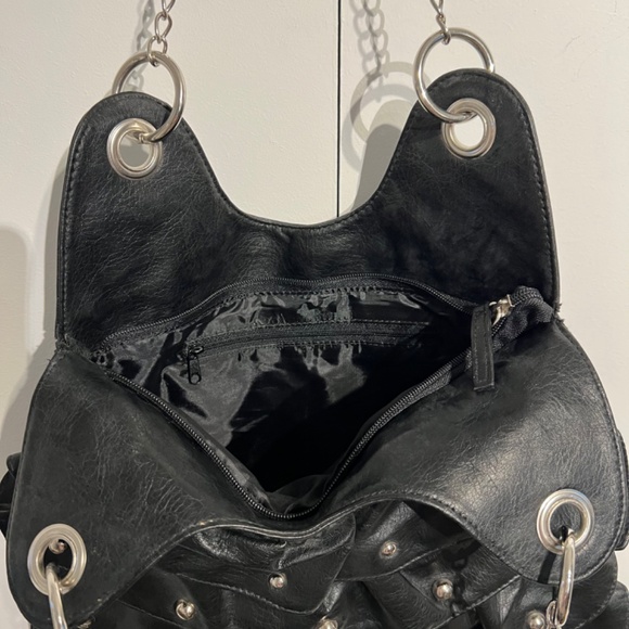 Black purse faux-leather with studs - Picture 2 of 3